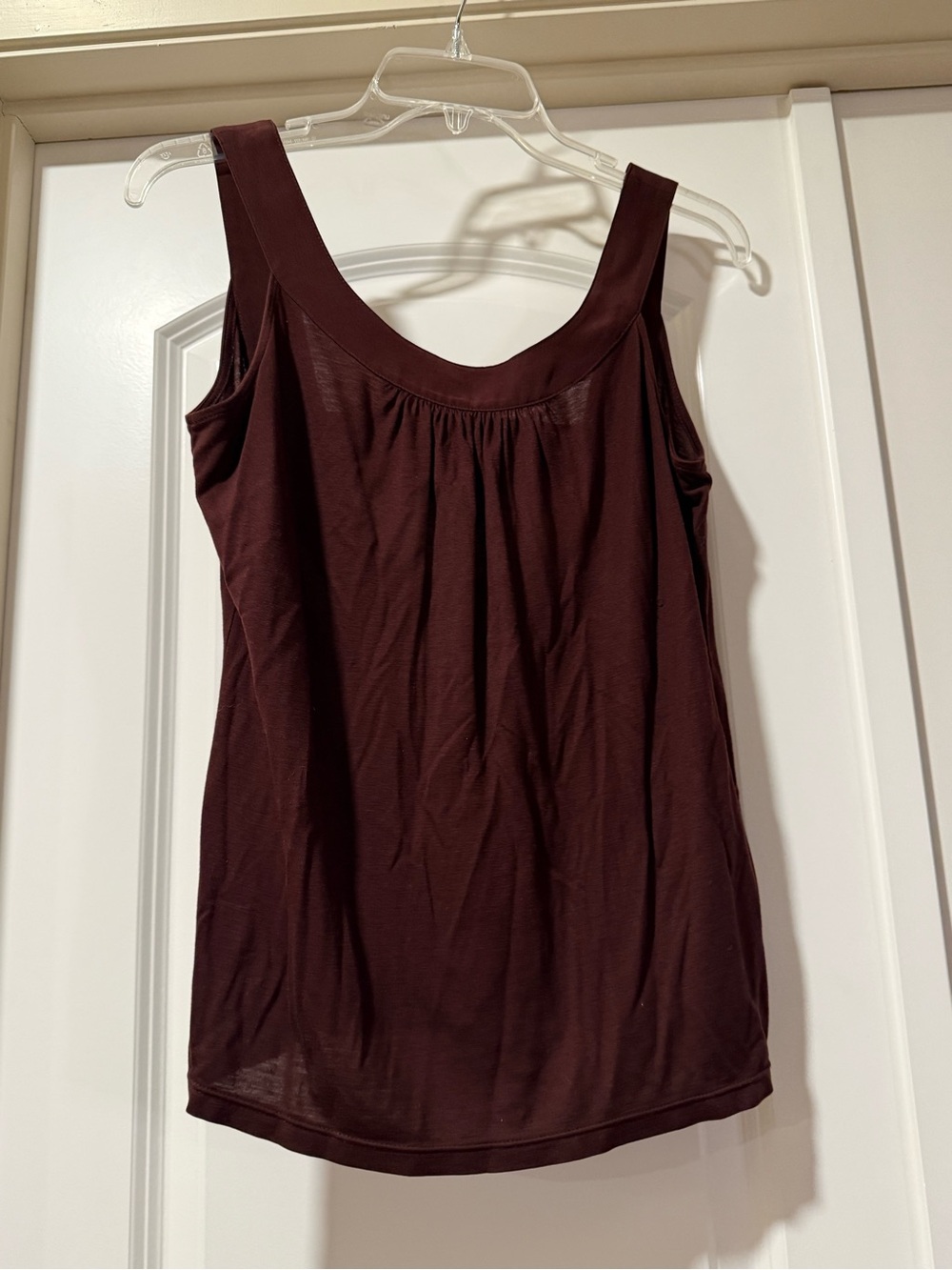 Ann Taylor Women’s Scoop Neck Tank Top - Deep Burgundy/Brown Size SP